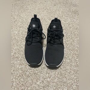 Adidas Xenon trainers